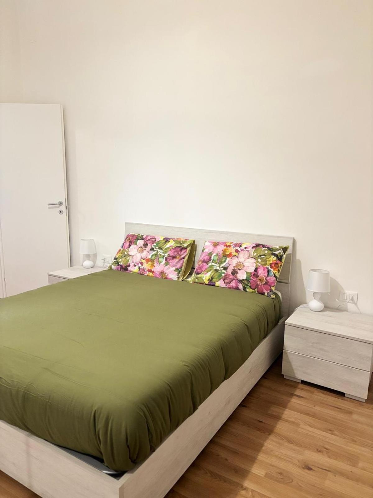 Appartamento Revoltella16 ตรีเอสเต ภายนอก รูปภาพ